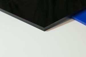 Acrylglas schwarz